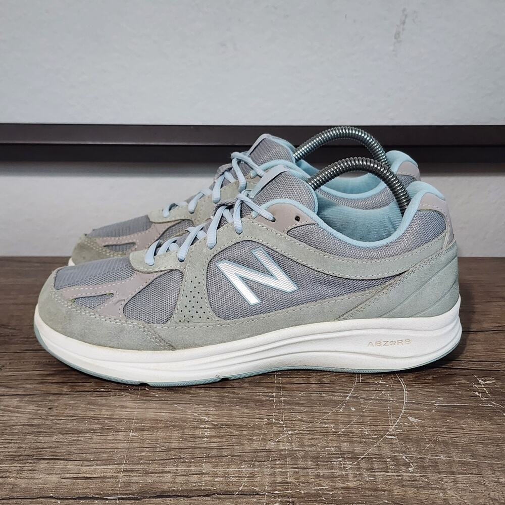 New Balance 877 V1 Women's Athletic Walking Shoes Sneakers Size 8.5 Gray